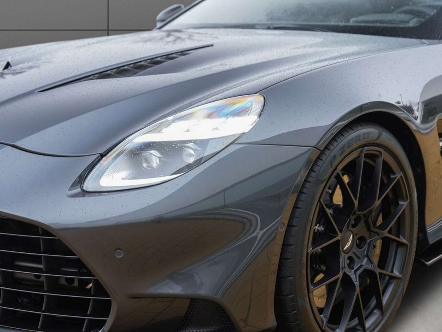 Aston Martin Vanquish Volante - 2026 - Joinsteer - #27