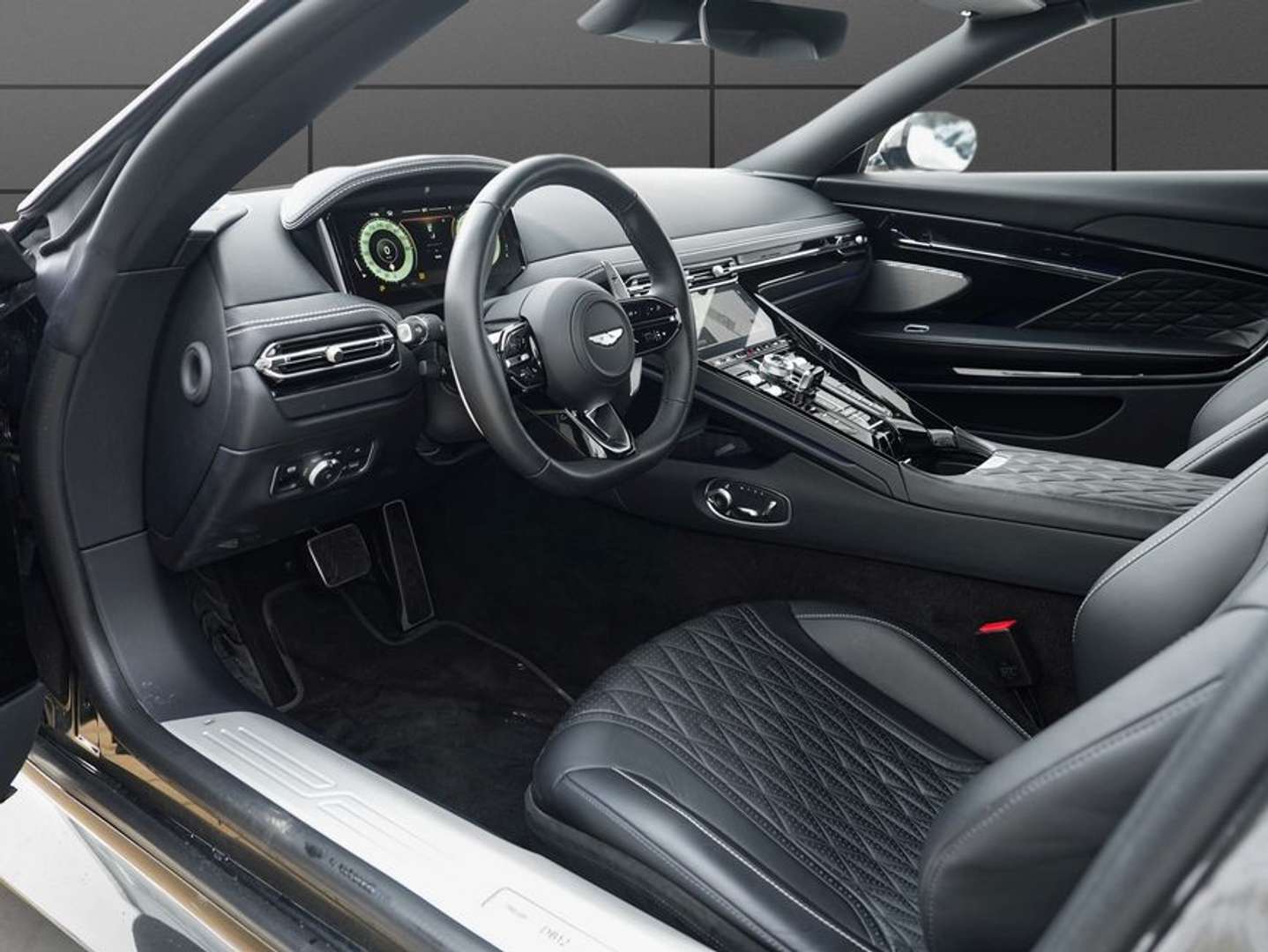 Aston Martin DB12 Volante - 2024 - Joinsteer - #11