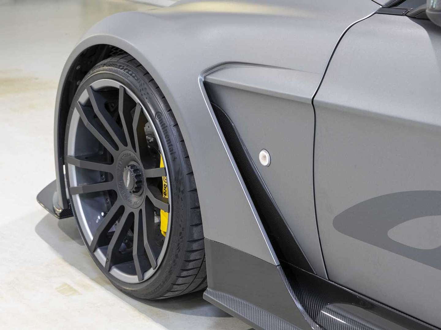 Aston Martin V12 Vantage GT12 - 2016 - Joinsteer - #9
