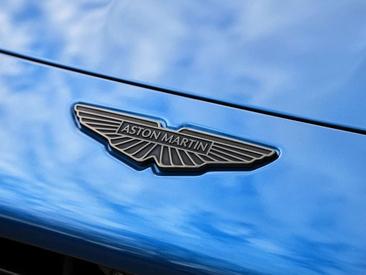 Aston Martin Vantage — photo 18