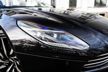 Aston Martin DB11 Volante — photo 20