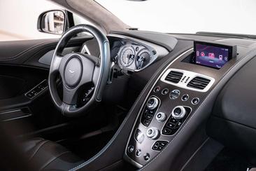 Aston Martin Vanquish Vanquish S — photo 7