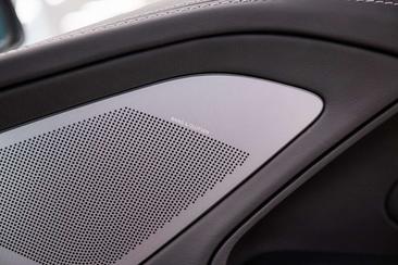 Aston Martin Vanquish Vanquish S — photo 26