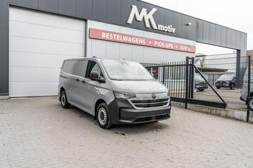 Volkswagen Transporter — photo 12