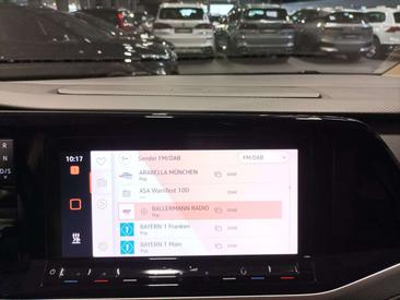 Volkswagen Multivan EHYBRID Edition — photo 10