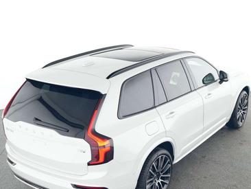 Volvo XC90 T8 — photo 8