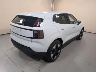 Volvo EX30 Recharge Plus — photo 3