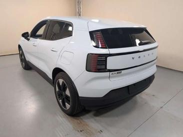 Volvo EX30 Recharge Plus — photo 5
