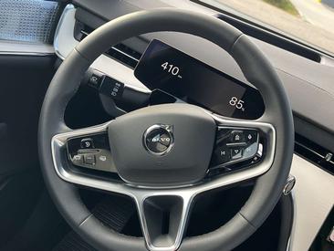 Volvo EX90 Twin Motor — photo 8