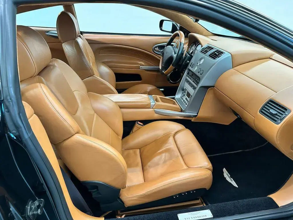 Aston Martin V12 Vanquish (1998-07) V12 Vanquish 5.9 - 2004 - Joinsteer - #34
