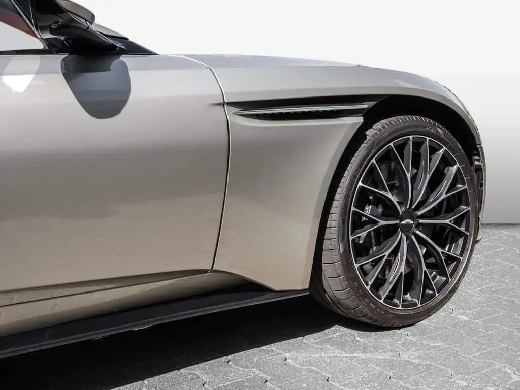 Aston Martin DB11 V8 Coupe 4.0 - 2023 - Joinsteer - #9