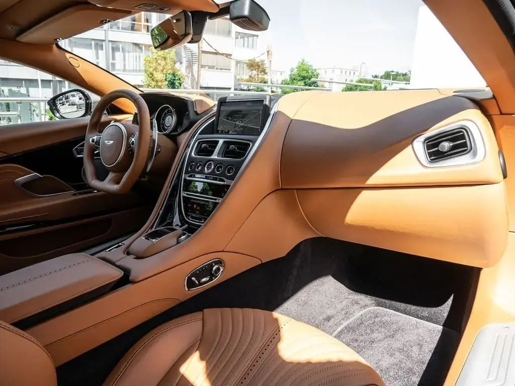 Aston Martin DB11 V8 Coupe 4.0 - 2023 - Joinsteer - #21