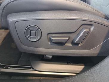 Audi A6 E-tron S Line Avant Performance — photo 15