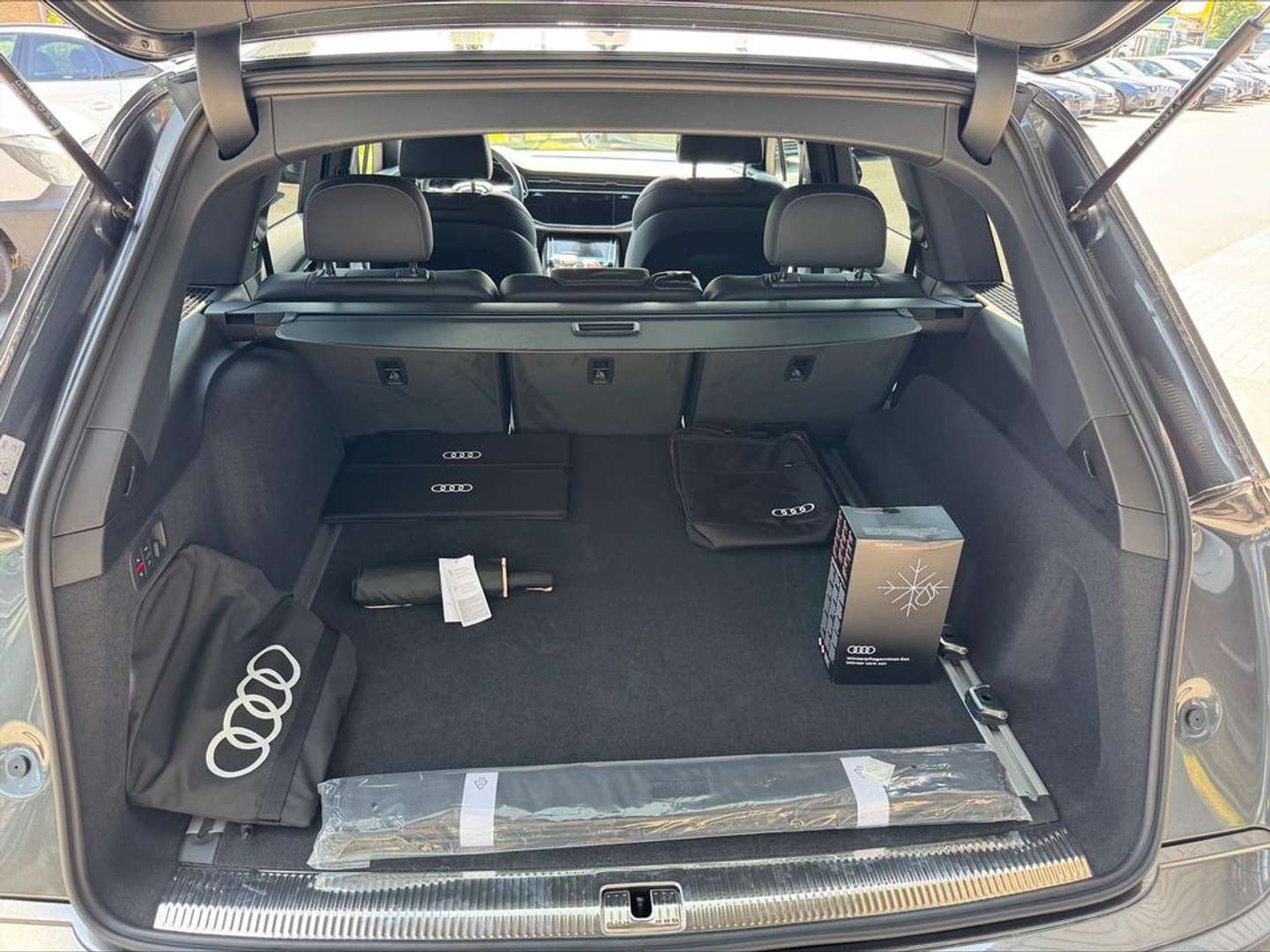 Audi Q7 S Line 55 TFSI E - 2025 - Joinsteer - #4
