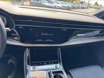 Audi Q7 S Line 55 TFSI E — photo 7