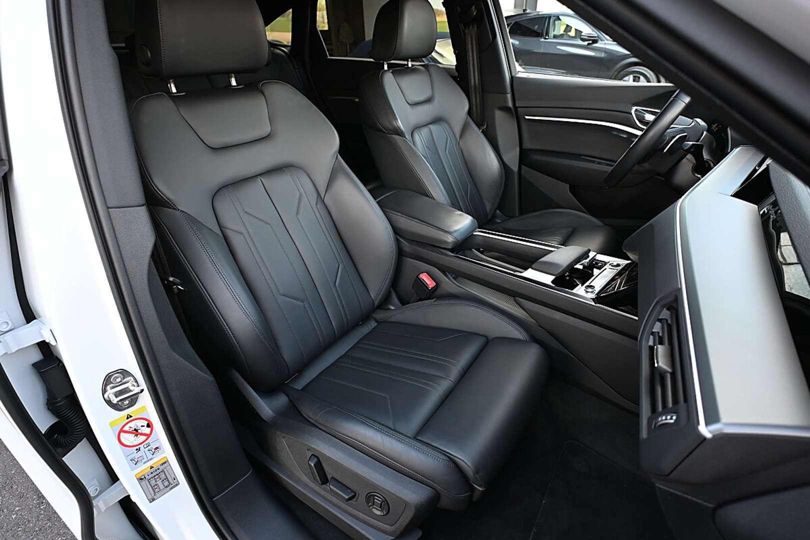 Audi E-tron SB S Line 55 - 2023 - Joinsteer - #5