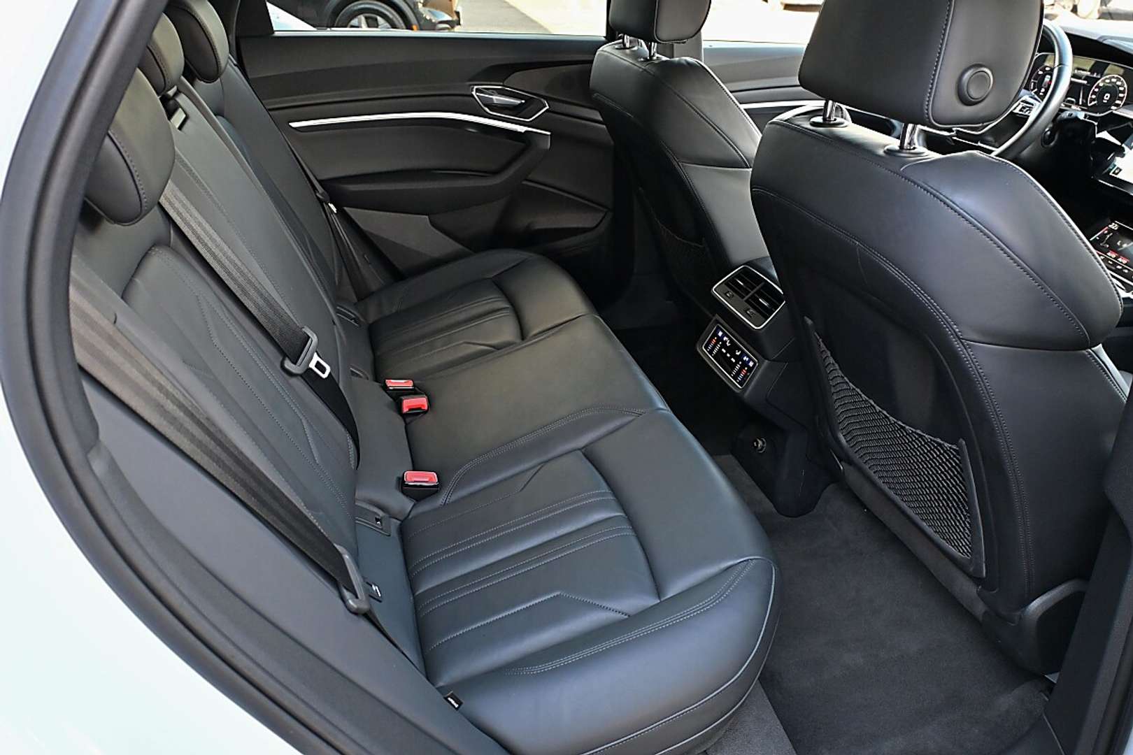 Audi E-tron SB S Line 55 - 2023 - Joinsteer - #10