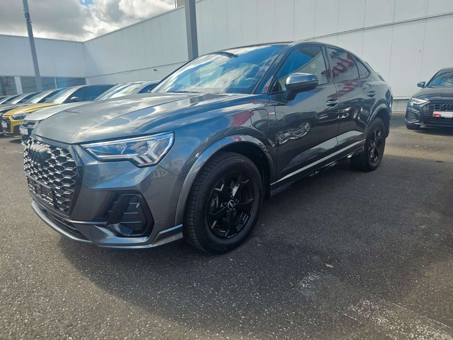 Audi Q3 Sportback S Line 45 TFSI E - 2022 - Joinsteer - #1