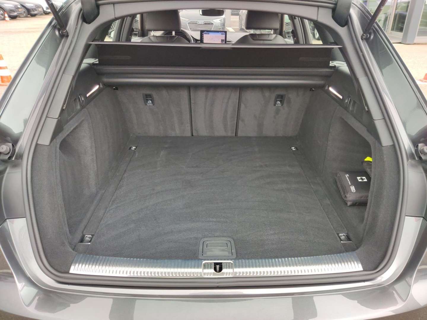 Audi A4 S Line 40 TFSI - 2023 - Joinsteer - #11