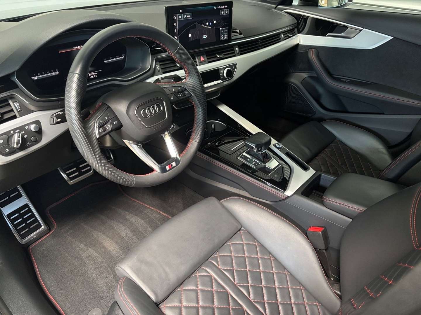 Audi A4 S Line 40 TDI - 2023 - Joinsteer - #17