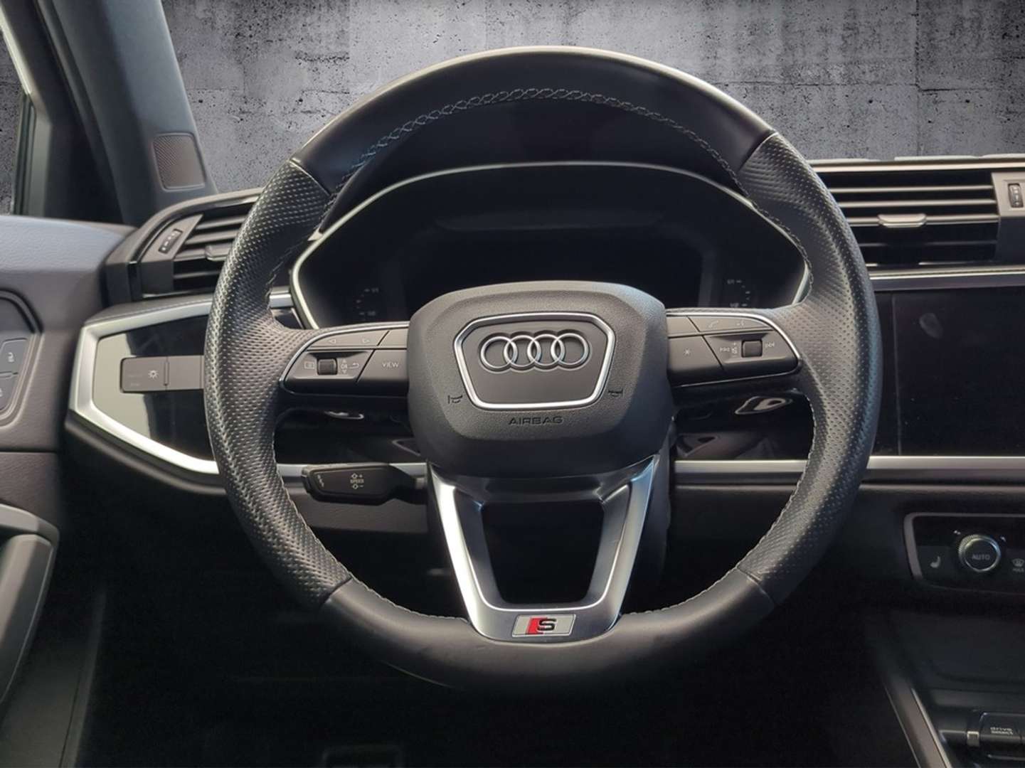 Audi Q3 Sportback S Line 45 TFSI E - 2022 - Joinsteer - #18