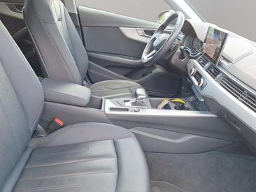 Audi A4 Avant 35 TFSI — photo 20