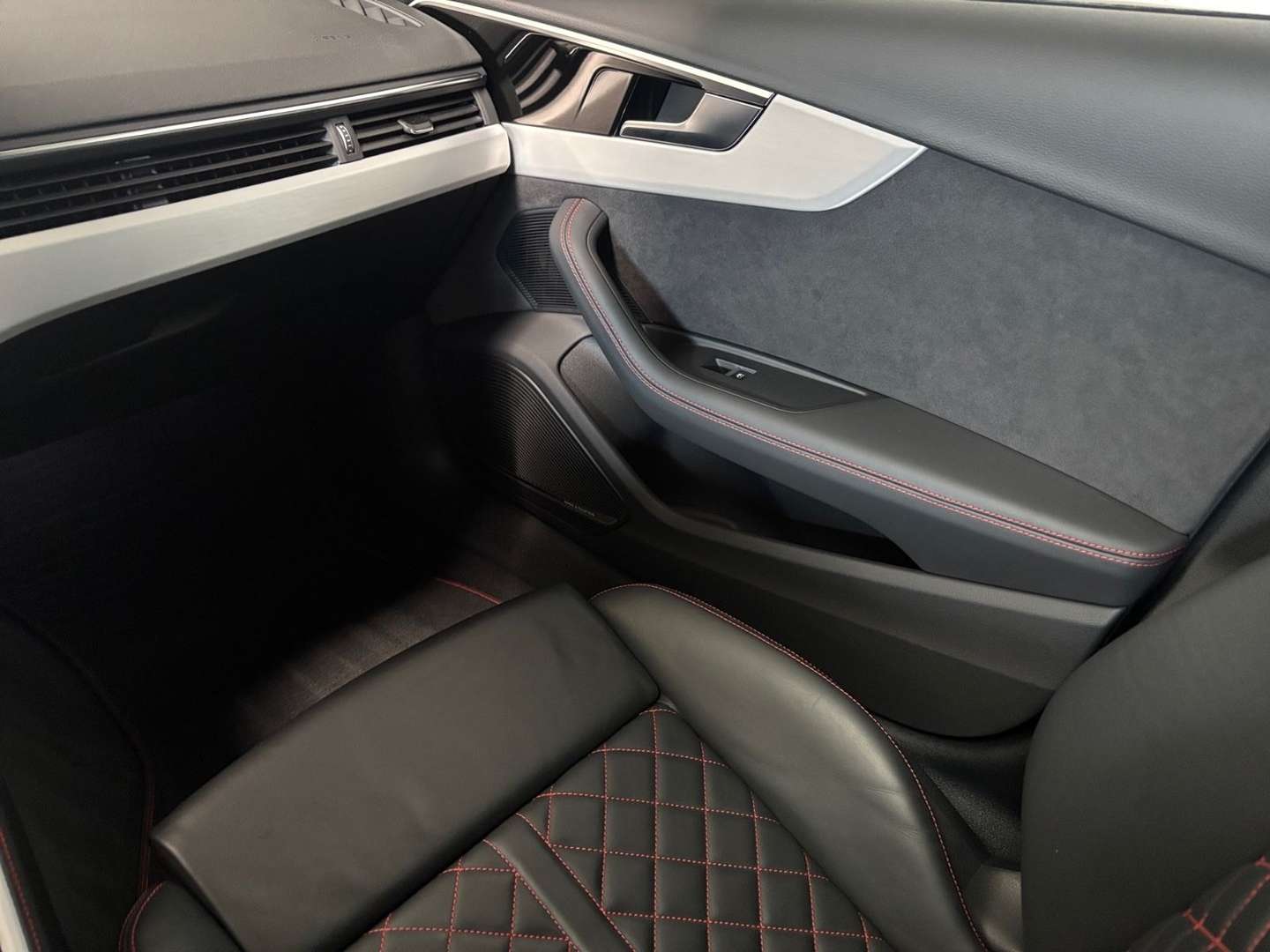Audi A4 S Line 40 TDI - 2023 - Joinsteer - #24