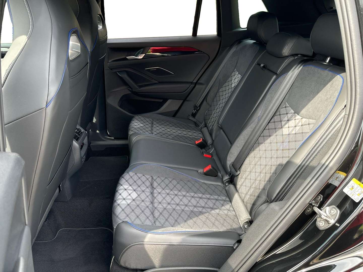 Volkswagen TIGUAN R-Line - 2025 - Joinsteer - #13