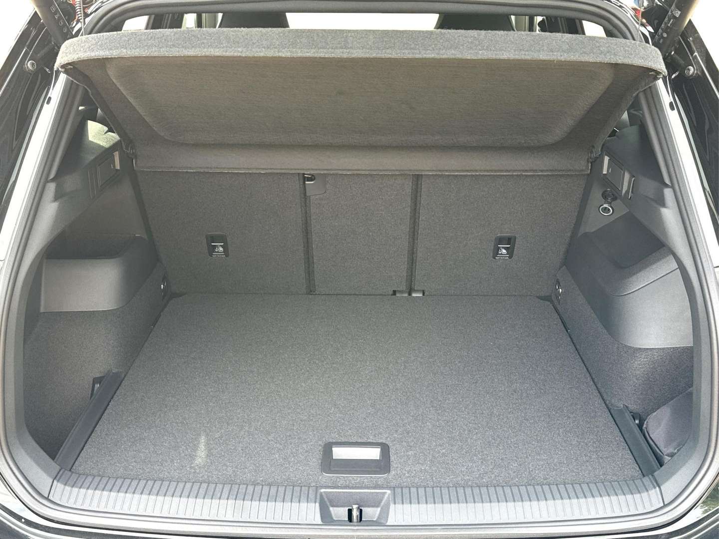 Volkswagen TIGUAN R-Line - 2025 - Joinsteer - #15