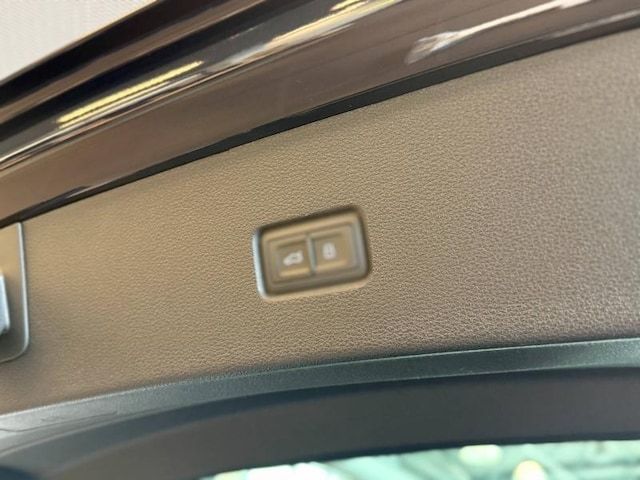 Audi Q8 TFSI E Competition TFSI E Hybride Rechargeable Quattro 490 Ch Tiptronic - 2026 - Joinsteer - #12