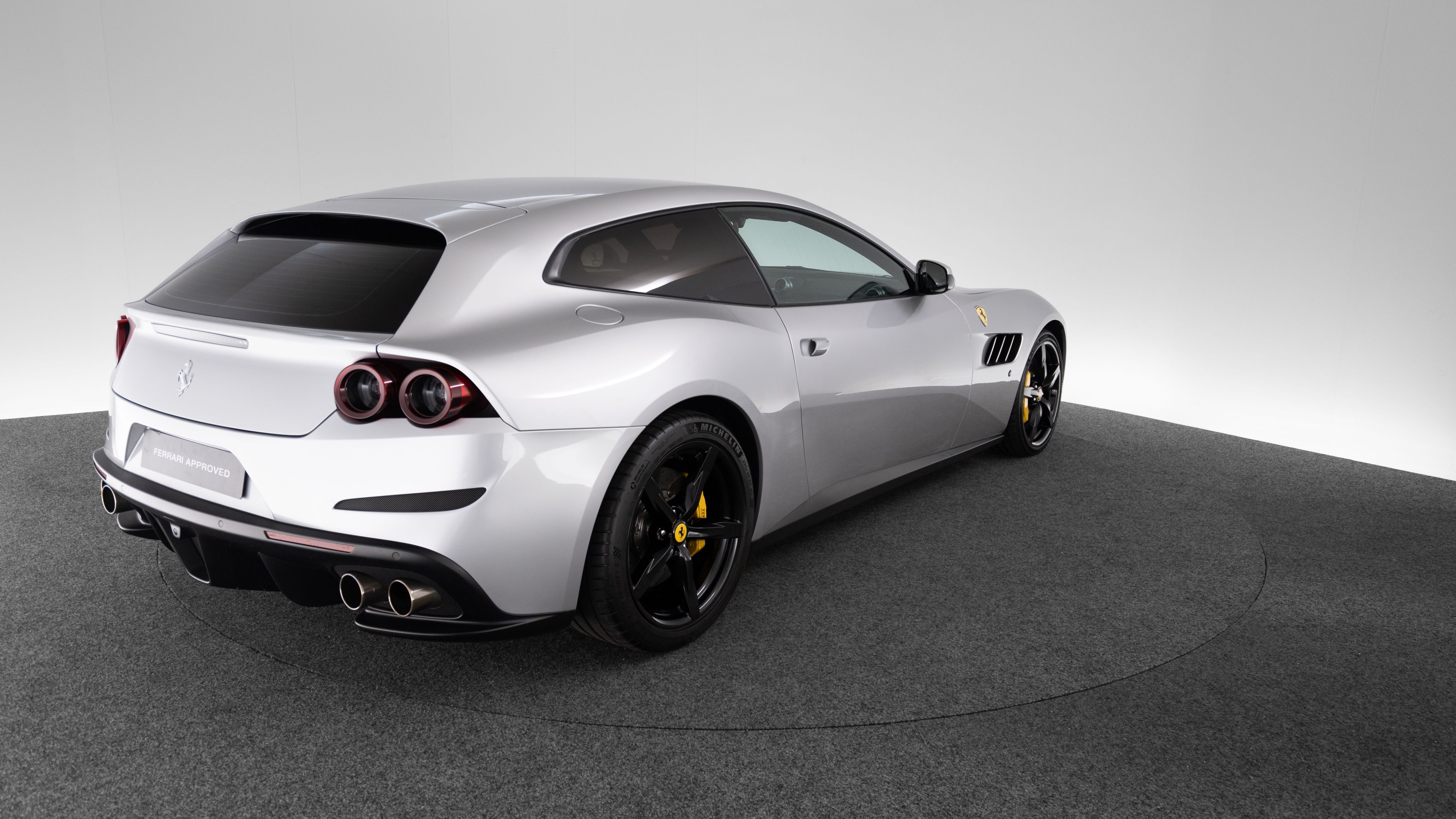 Ferrari GTC4Lusso - 2019 - Joinsteer - #3