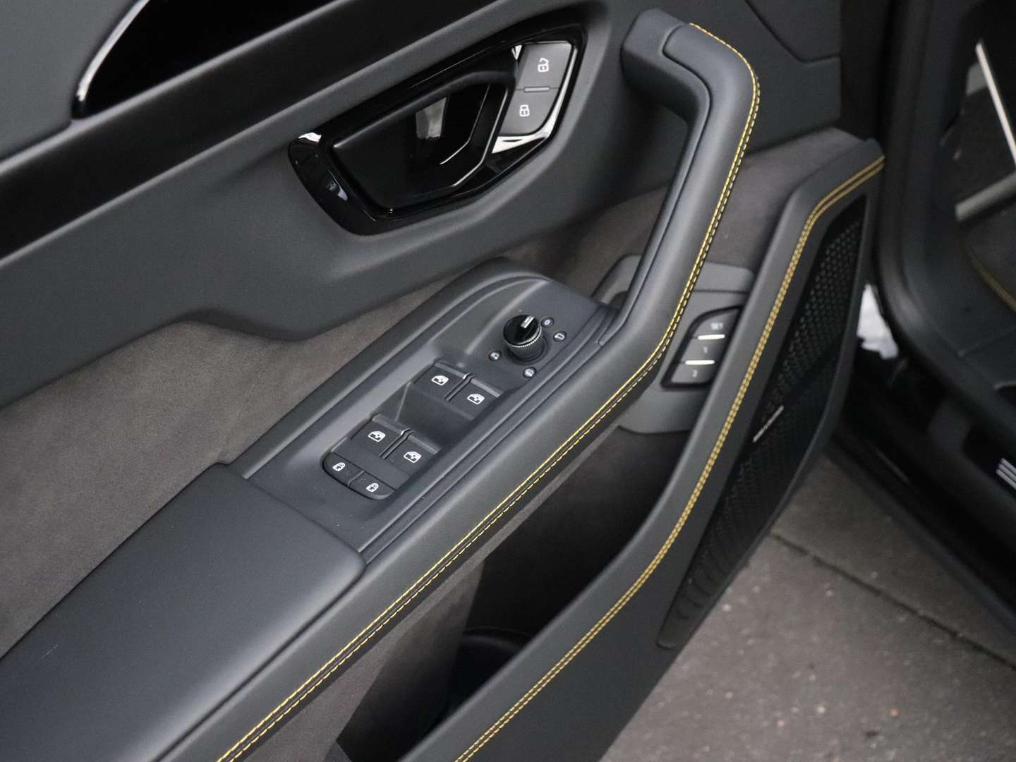 Lamborghini Urus HPEV - 2026 - Joinsteer - #18