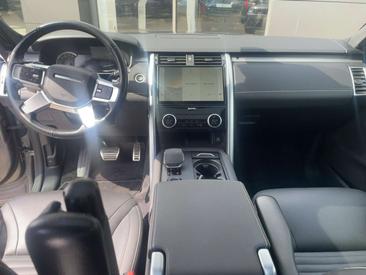 Land Rover Discovery D250 R-Dynamic SE PANO AHK LEDER SD LM — photo 10