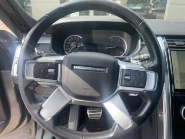 Land Rover Discovery D250 R-Dynamic SE PANO AHK LEDER SD LM — photo 11