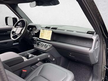 Land Rover Defender 90 X-Dynamic SE Awd 3.0d D200 Mhev — photo 6