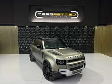 Land Rover Defender 110 2.0D SD4 SE AWD Aut. 240 — photo 2