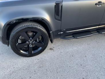 Land Rover Defender 110 Carpathian Edition 5.0 V8 525 CV AWD Auto — photo 4