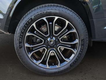 Land Rover Defender 110 P635 OCTA Edition One V8 — photo 10