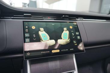 Land Rover Range Rover 3.0 P550e Autobiography PHEV — photo 22