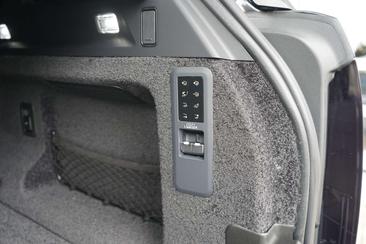 Land Rover Range Rover 3.0 P550e Autobiography PHEV — photo 32
