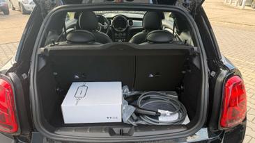 Mini Electric Cooper SE — photo 8