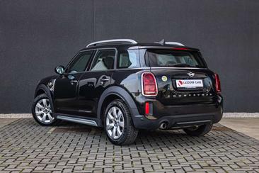 Mini Countryman COOPER SE — photo 12