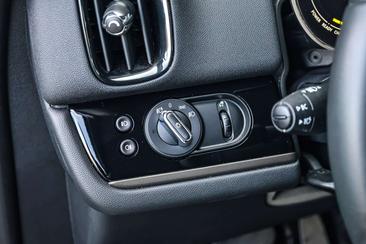 Mini Countryman COOPER SE — photo 19