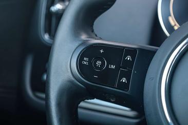 Mini Countryman COOPER SE — photo 32