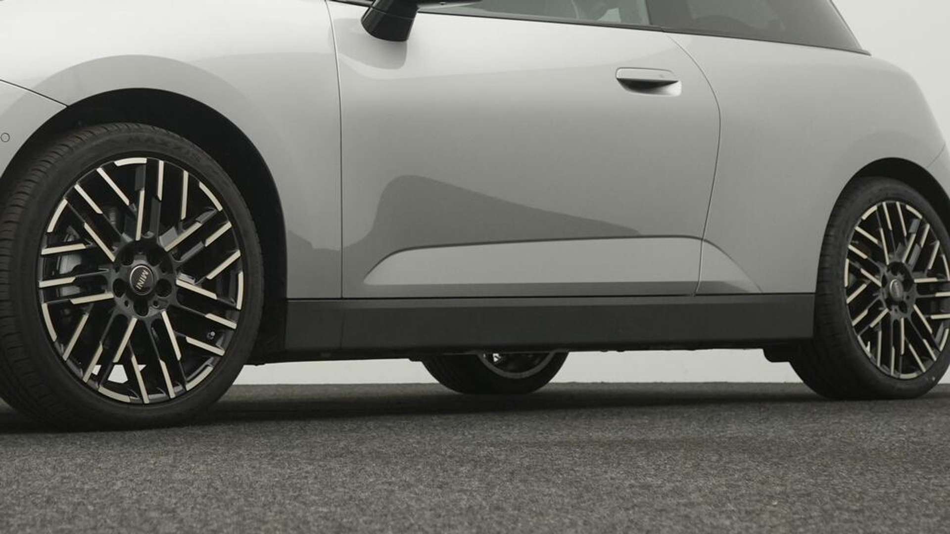 Mini Electric Favoured Cooper SE - 2024 - Joinsteer - #13