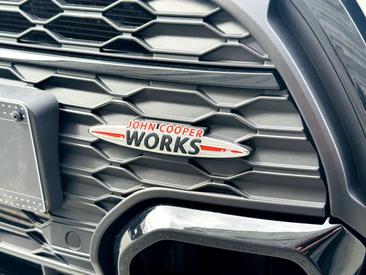 Mini 5 Portes JCW Cooper S — photo 27