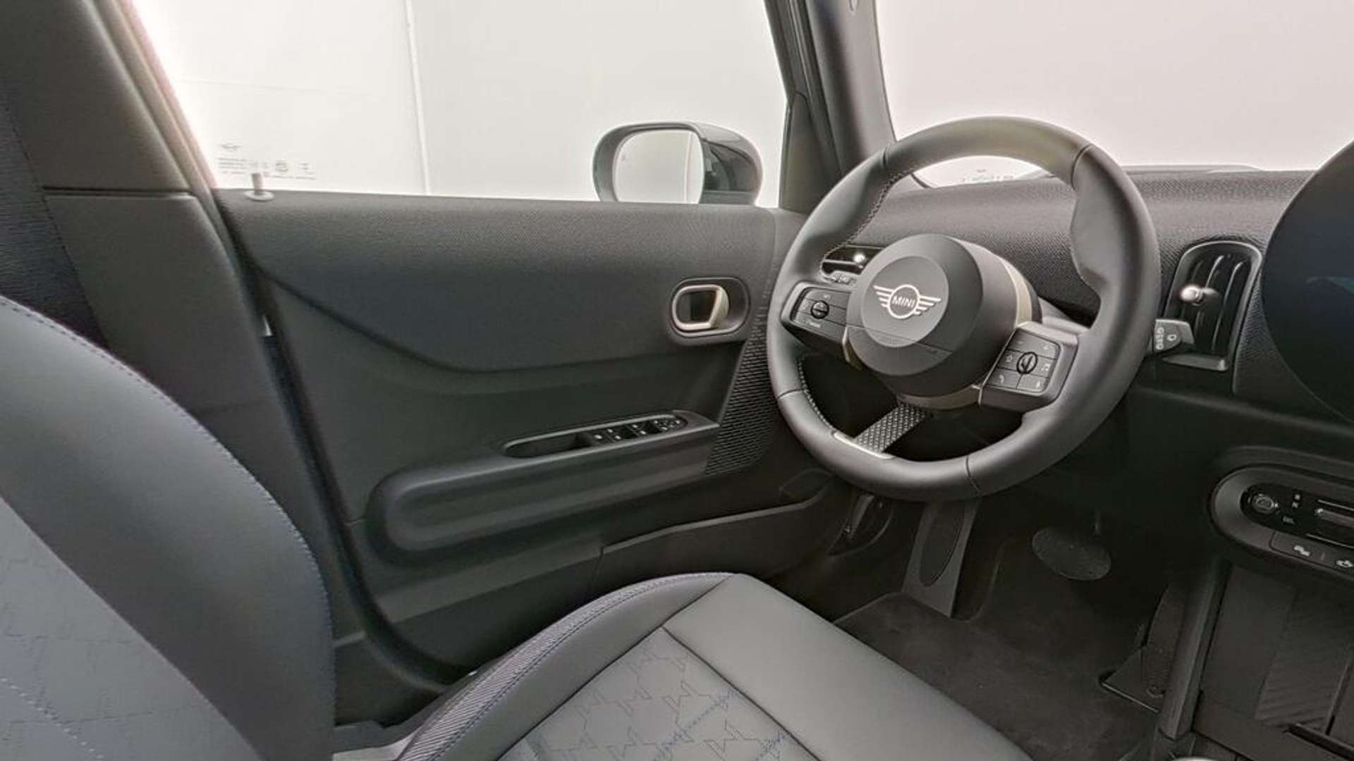 Mini Cooper Classic Cooper - 2025 - Joinsteer - #22