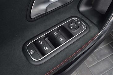 Mercedes Classe A 200 AMG Line — photo 19