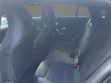 Mercedes CLA 200 Night — photo 8