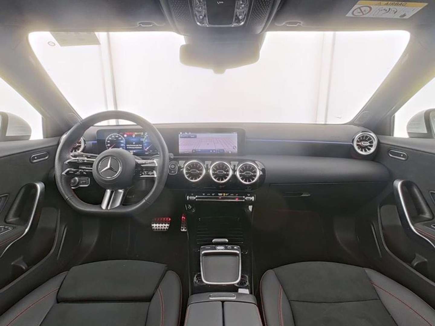 Mercedes Classe A 180 AMG Line - 2025 - Joinsteer - #4
